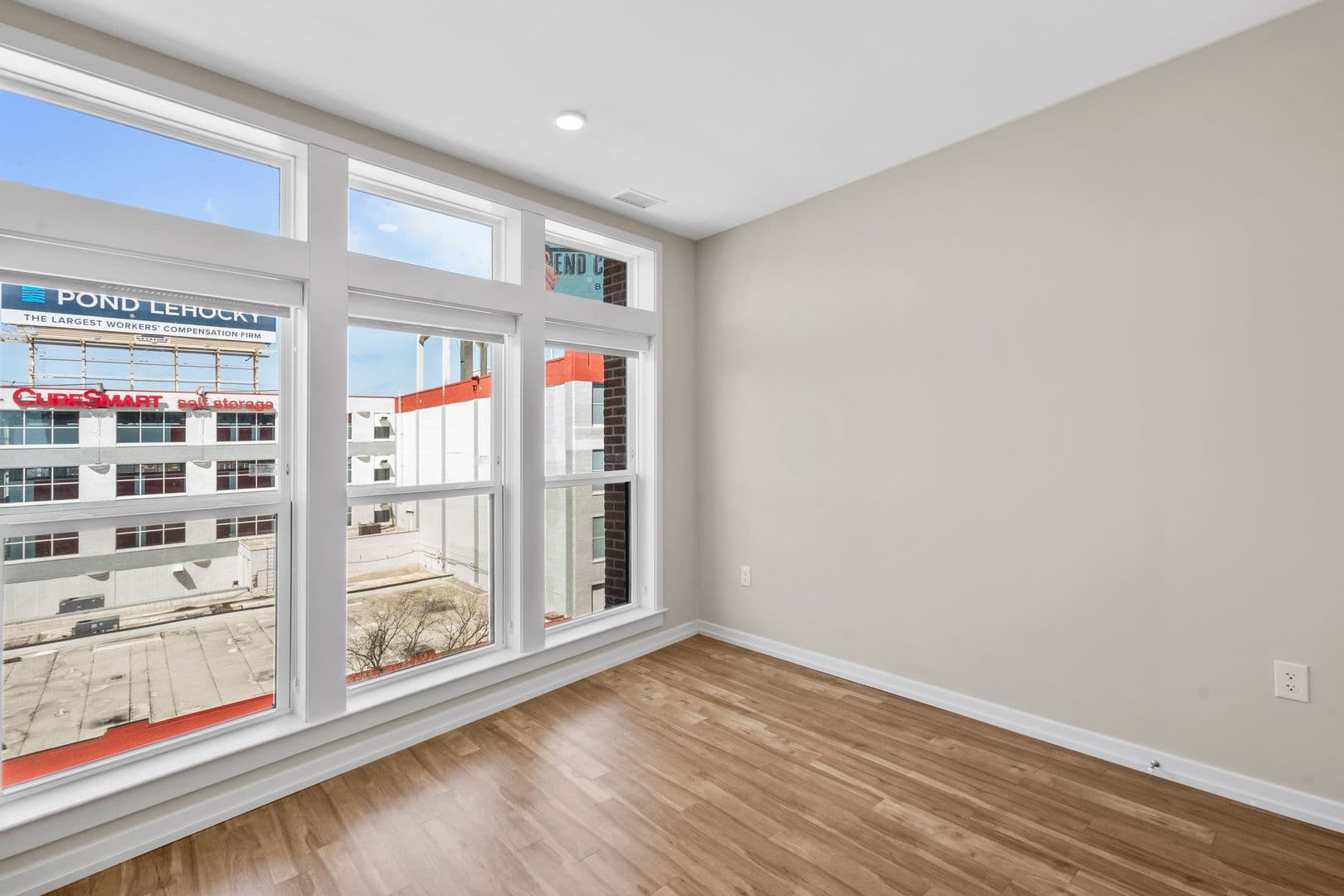 Philadelphia Apartment: 417 Callowhill Street