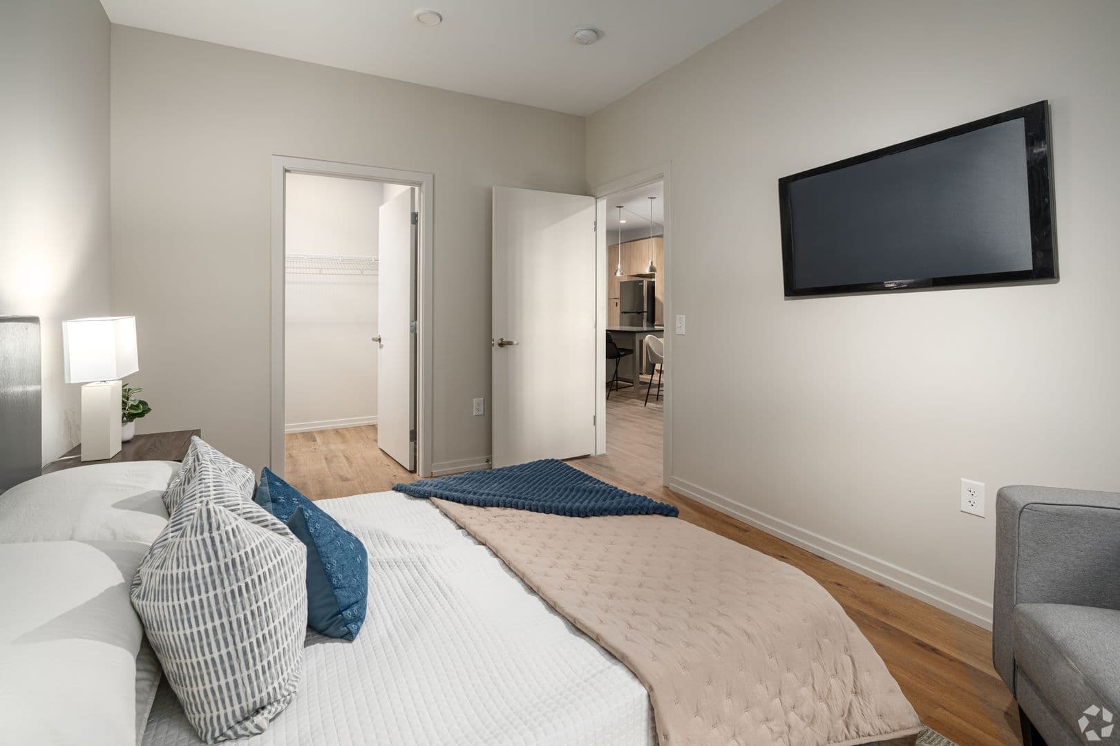 Philadelphia Apartment: 417 Callowhill Street