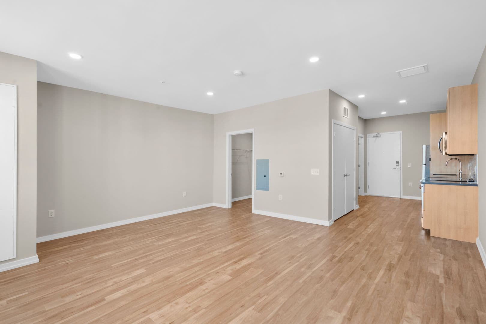 Philadelphia Apartment: 417 Callowhill Street