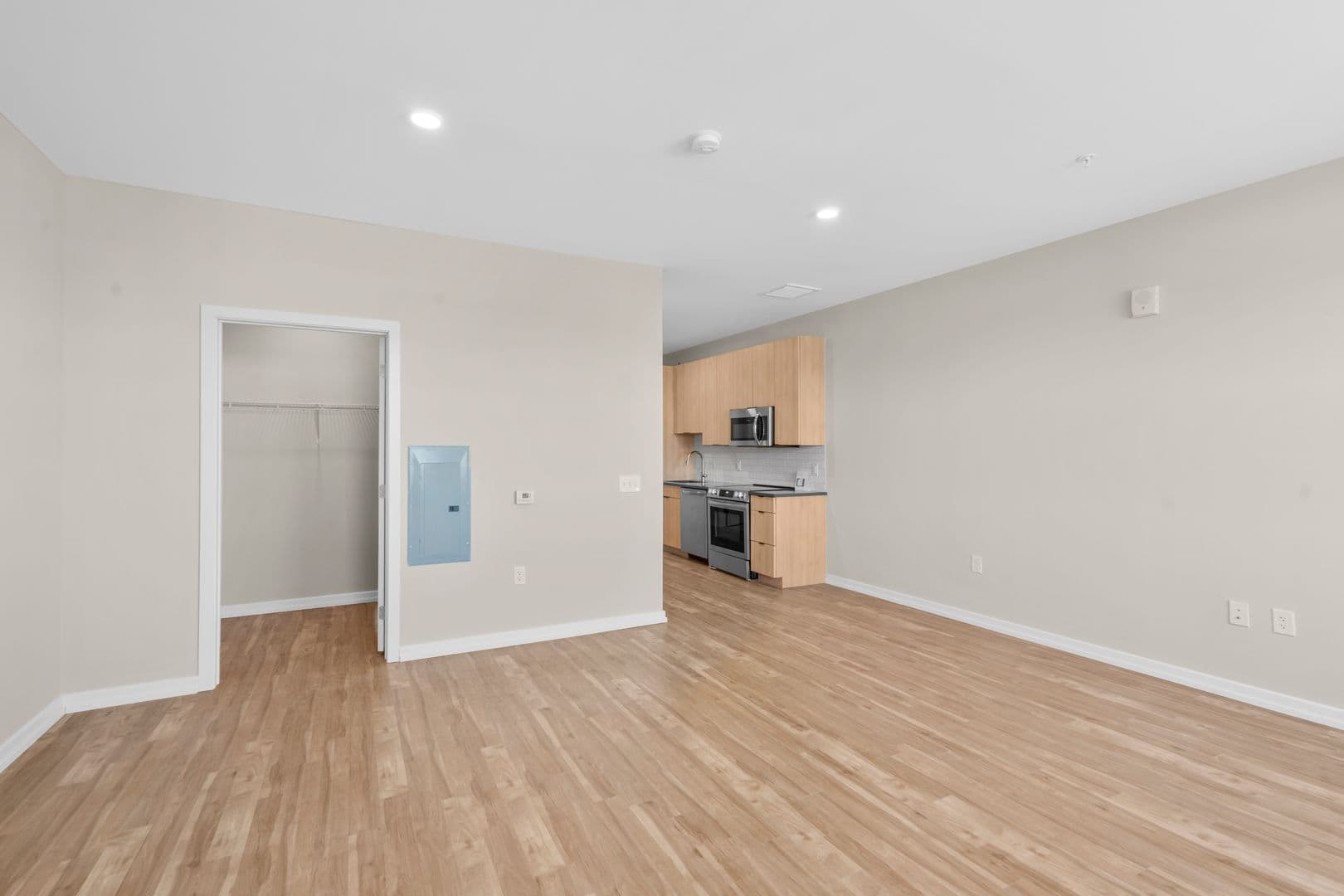 Philadelphia Apartment: 417 Callowhill Street