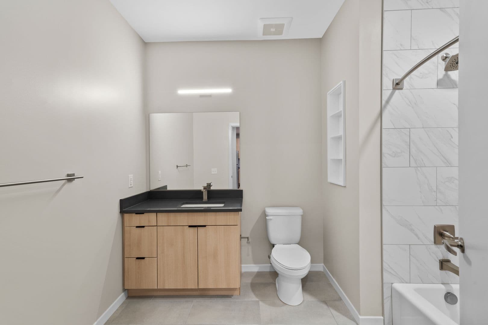 Philadelphia Apartment: 417 Callowhill Street