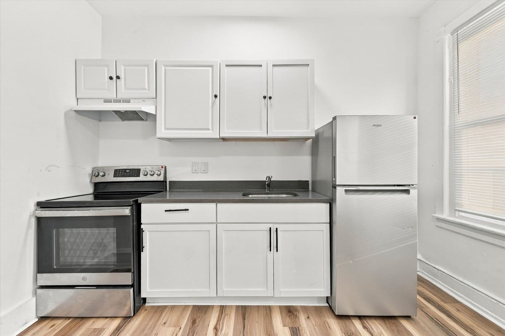 Philadelphia Apartment: 1216 N 41st St