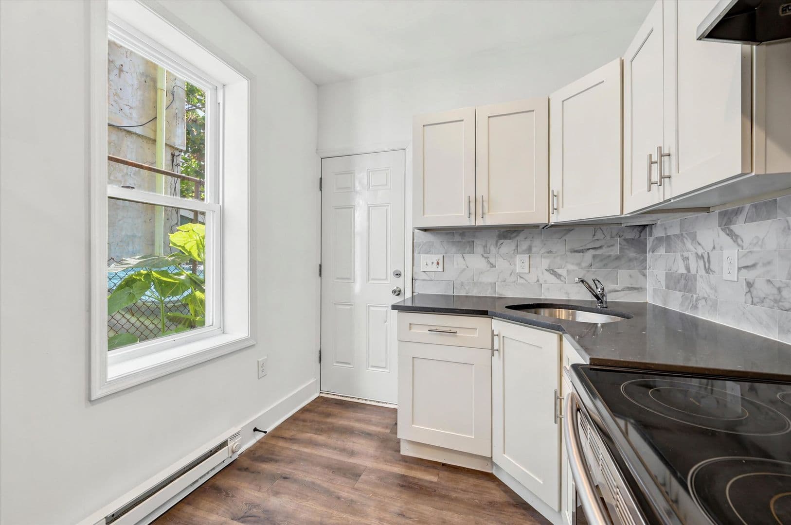 Philadelphia House: 2867 N Lee St