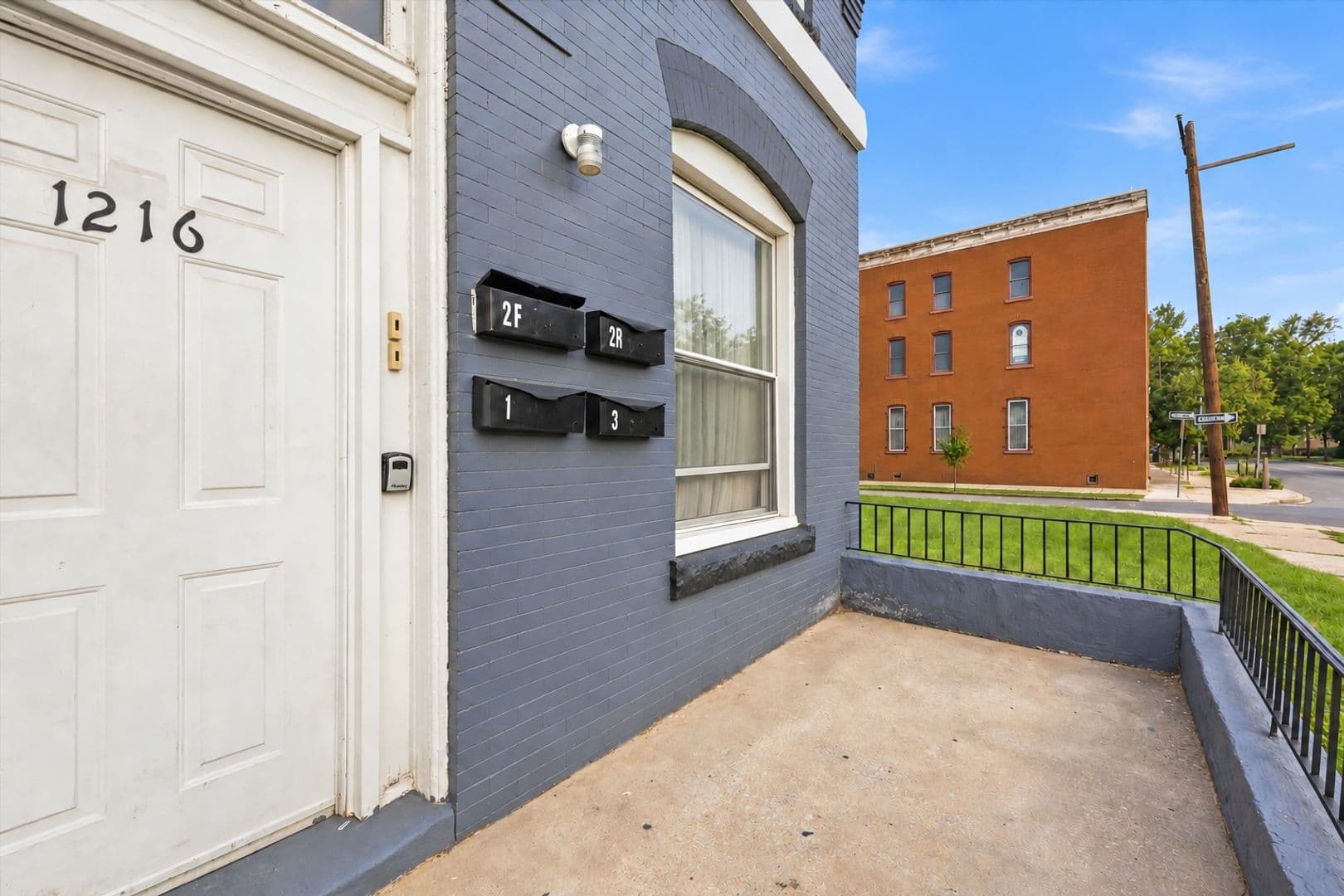 Philadelphia Apartment: 1216 N 41st St