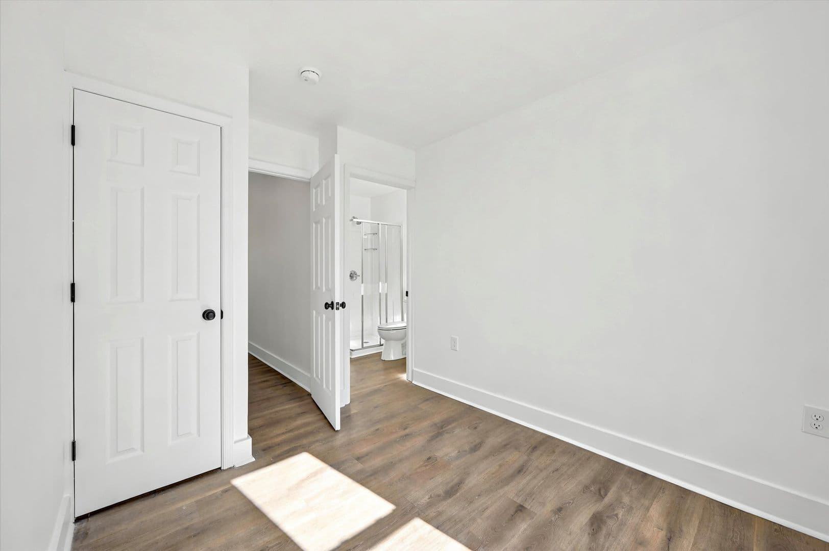 Philadelphia House: 2867 N Lee St