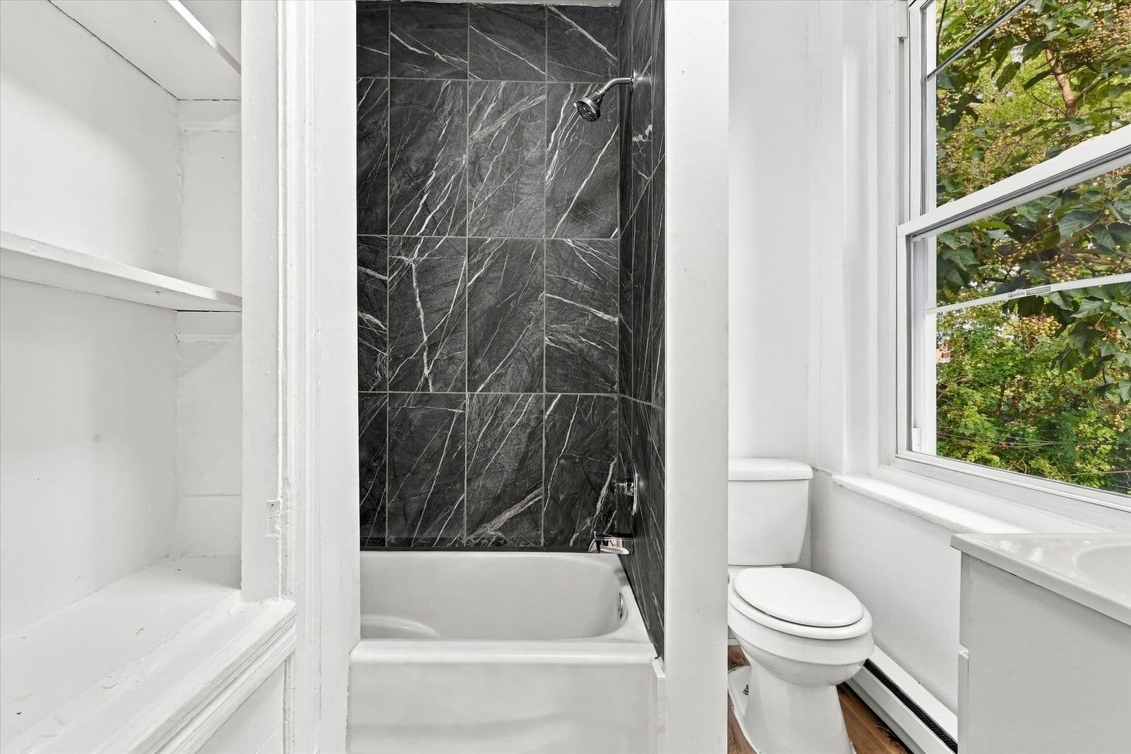 Philadelphia Apartment: 1216 N 41st St