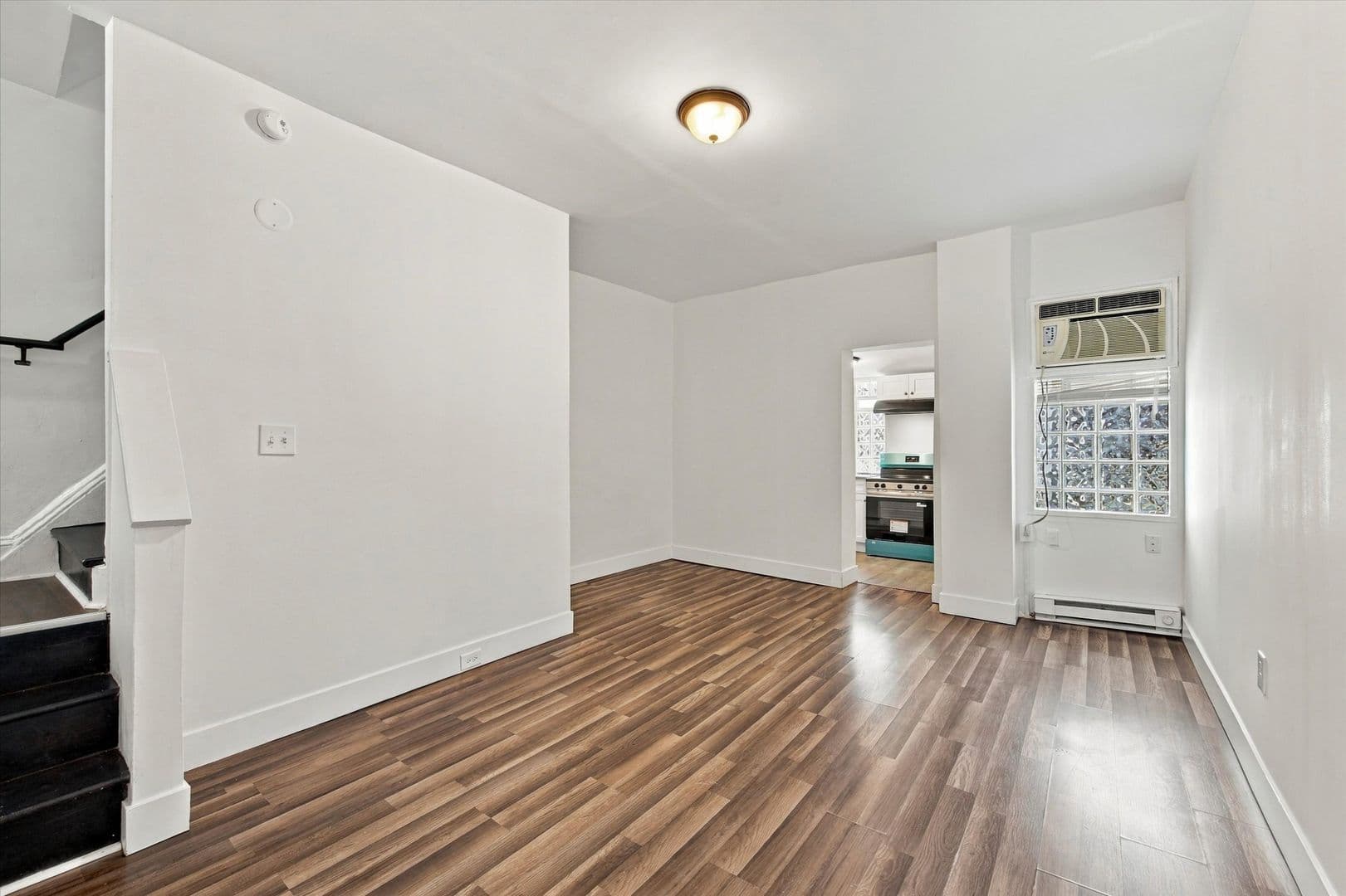 Philadelphia House: 3125 Hurley St