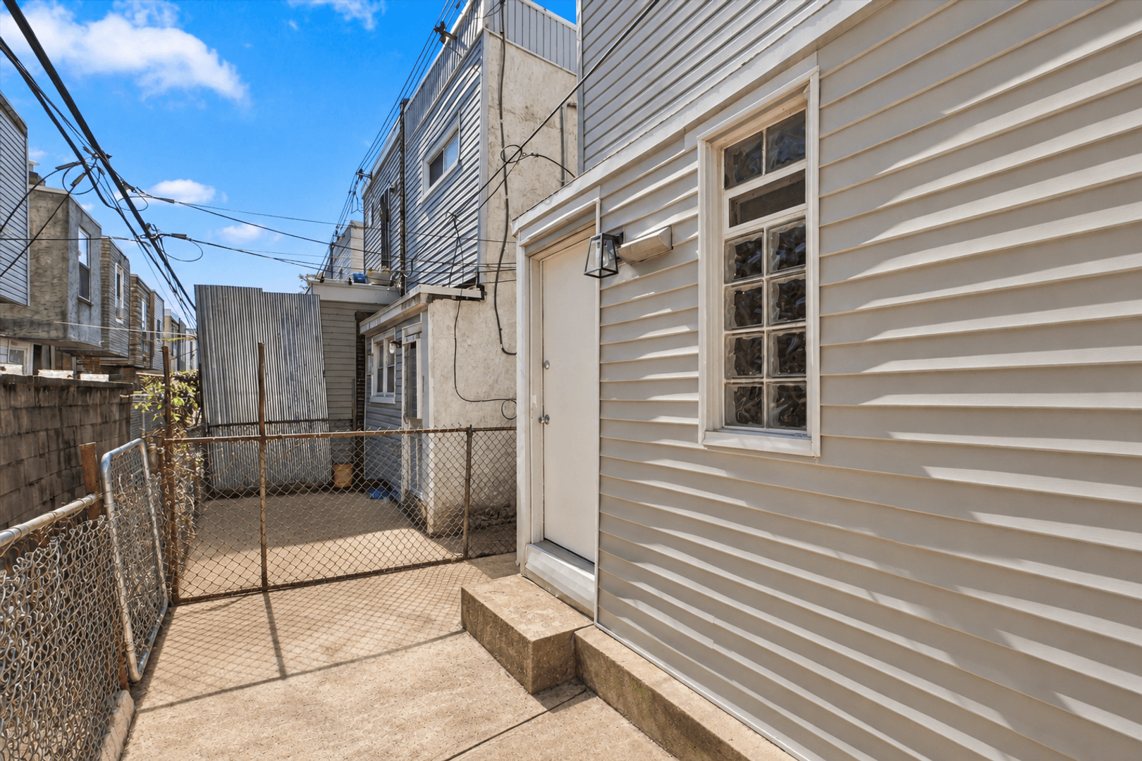 Philadelphia House: 3125 Hurley St
