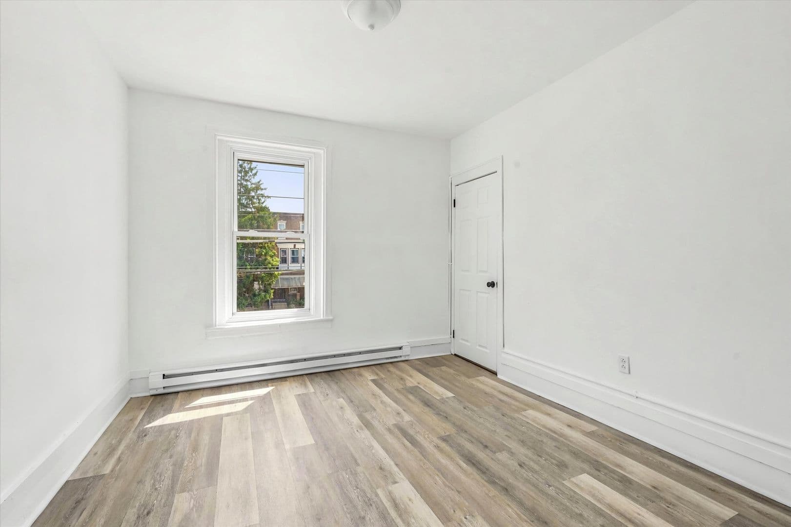 Philadelphia Apartment: 914 Belmont Ave