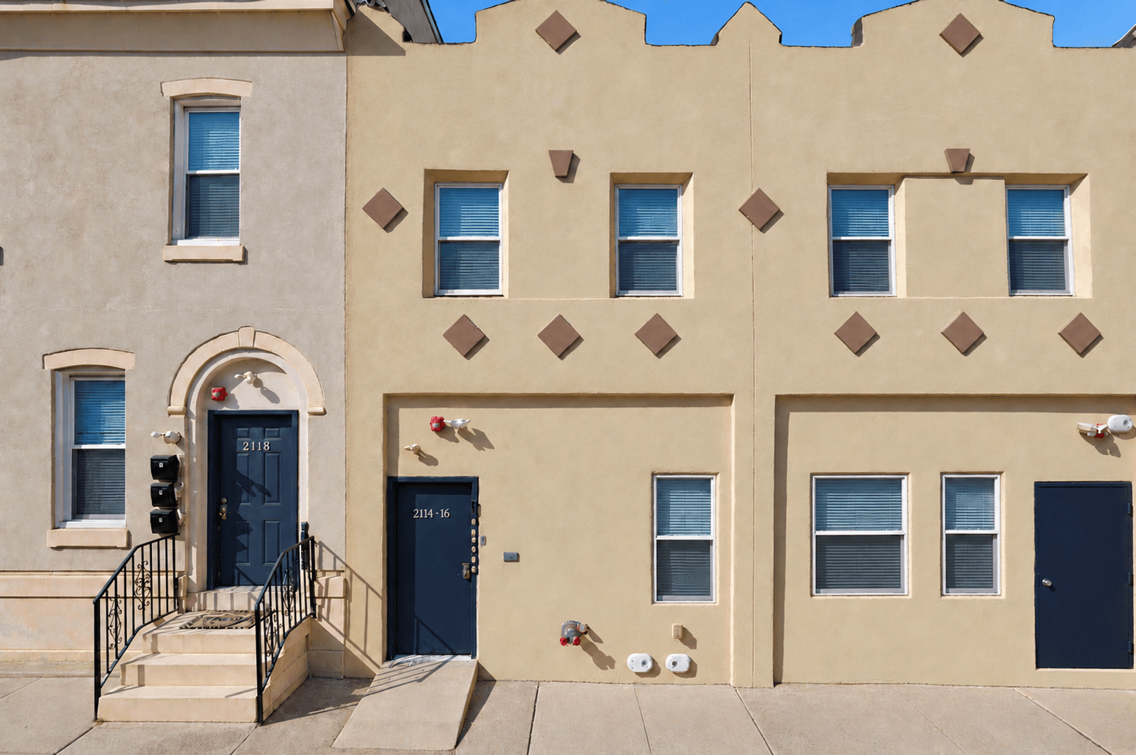 Philadelphia Apartment: 2114 Orthodox St