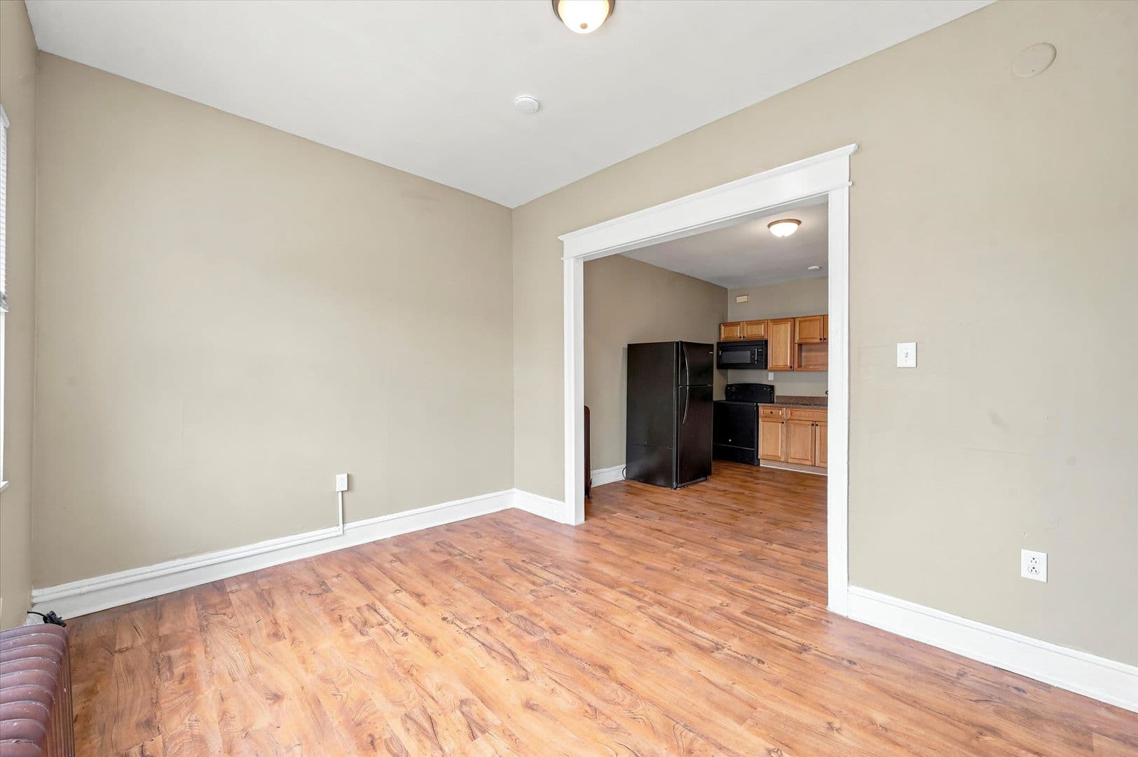 Philadelphia Apartment: 2106 Orthodox St