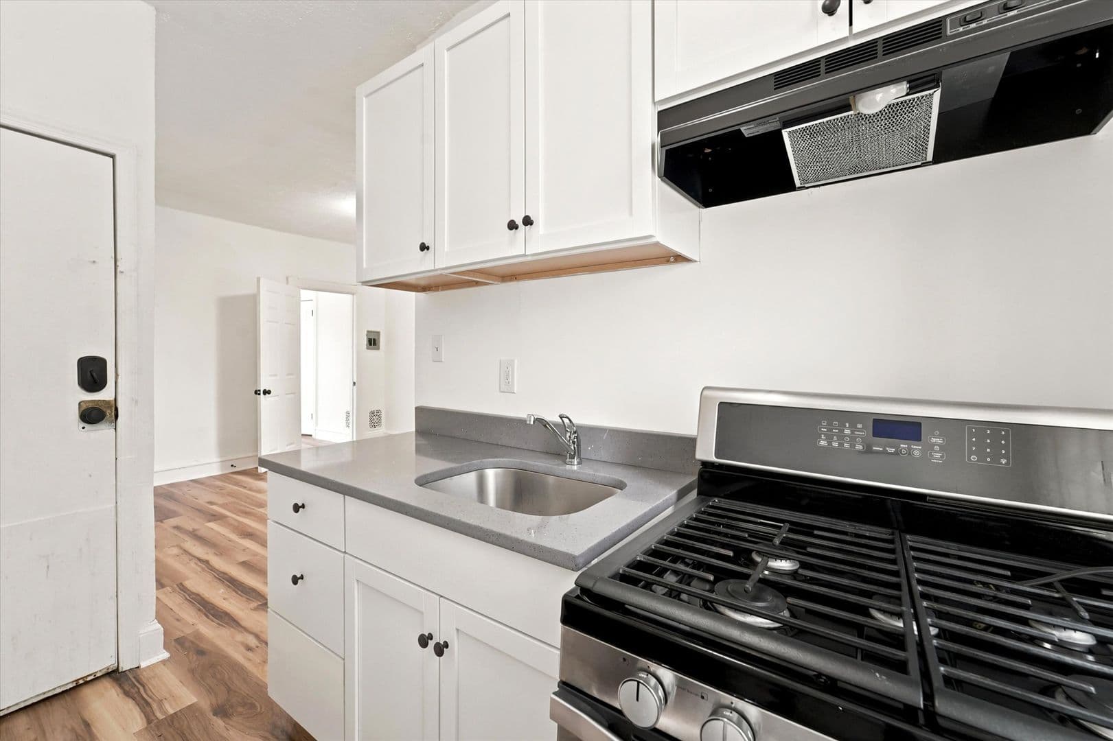 Philadelphia Apartment: 1213 N 60th St