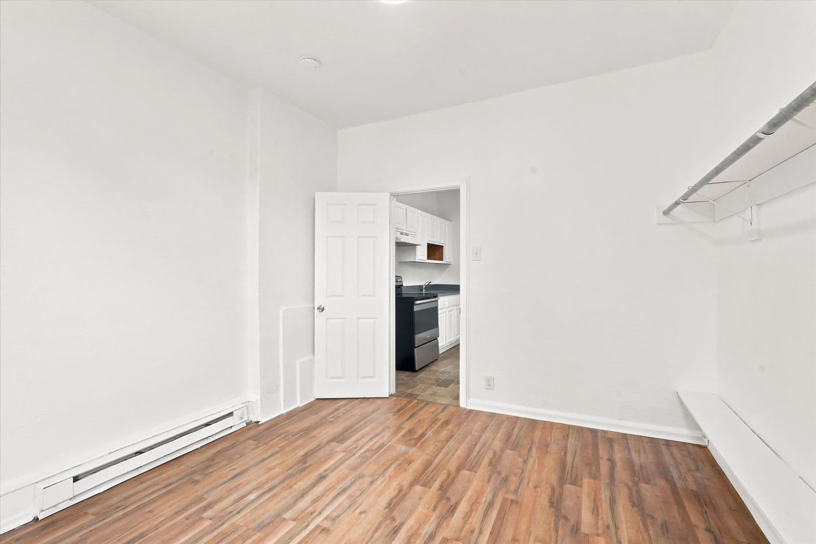 Philadelphia Apartment: 2460 N 19th St