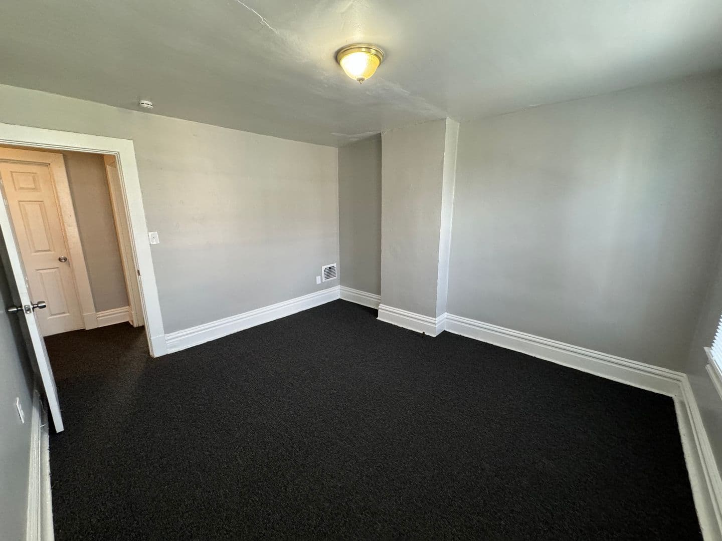 Swissvale Townhome: 7321 Woodlawn Avenue