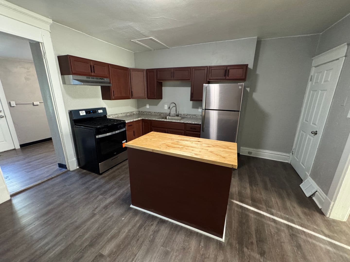 Pittsburgh Townhome: 7305 Schley Avenue