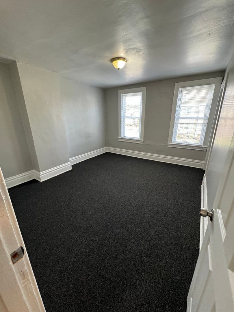 Swissvale Townhome: 7321 Woodlawn Avenue