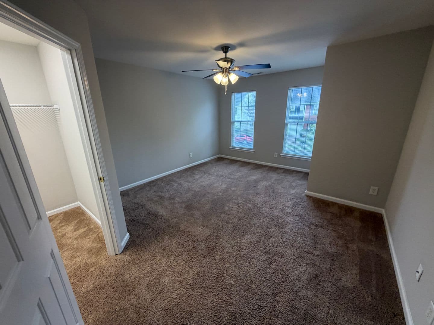 Harrisburg House: 4221 Carl Parmer Dr
