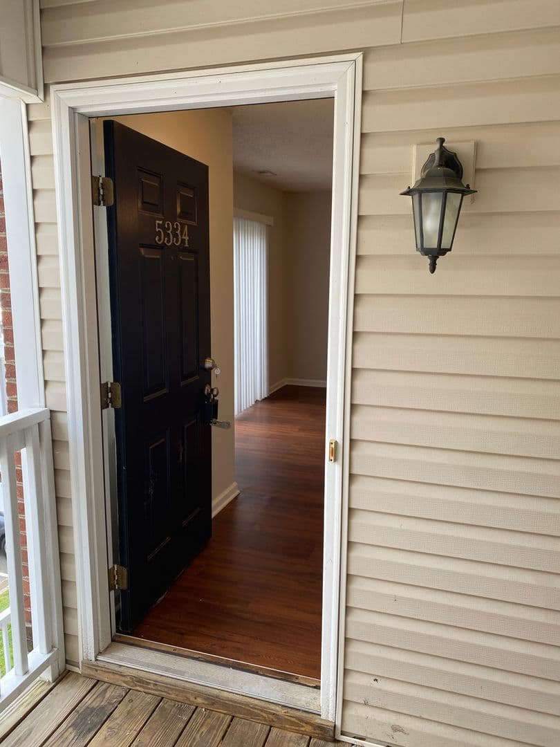 Concord Apartment: 1400 Oak Pond Place NW
