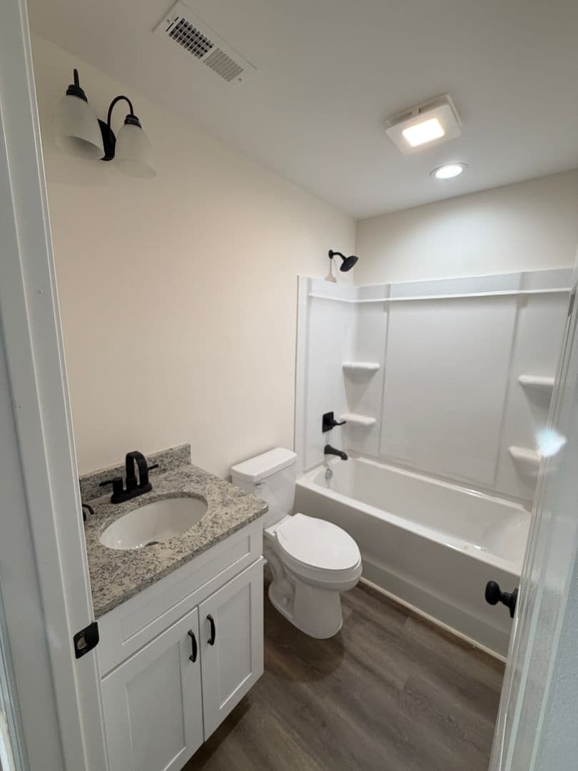 Statesville House: 334 Dockery Street