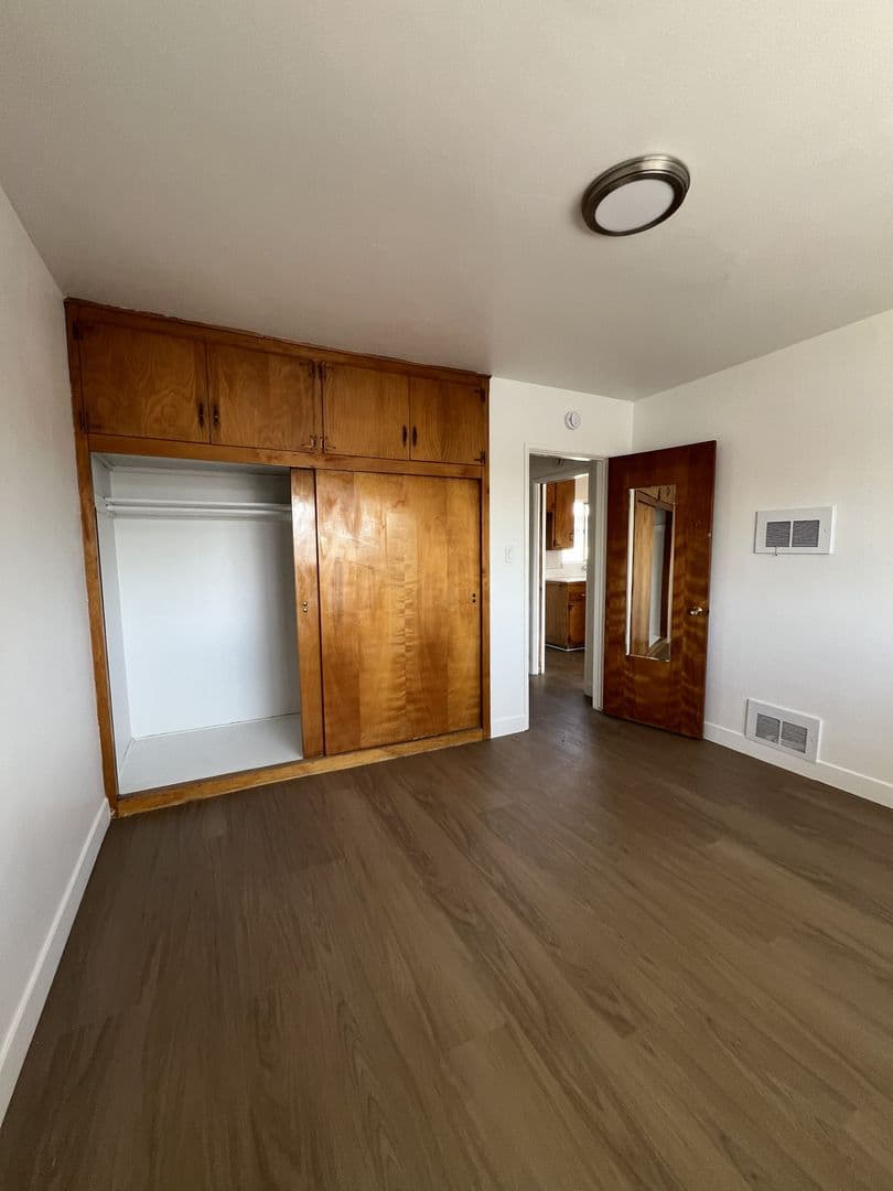 Lynwood Apartment: 3318-3324 Martin Luther King Blvd.