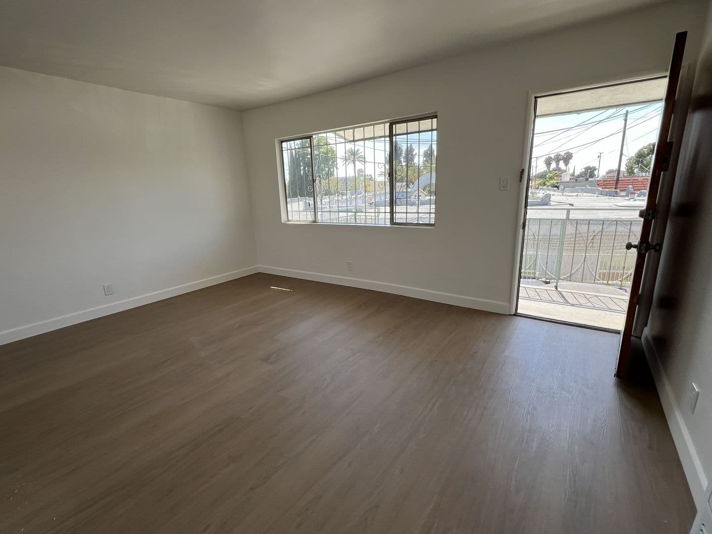 Lynwood Apartment: 3318-3324 Martin Luther King Blvd.