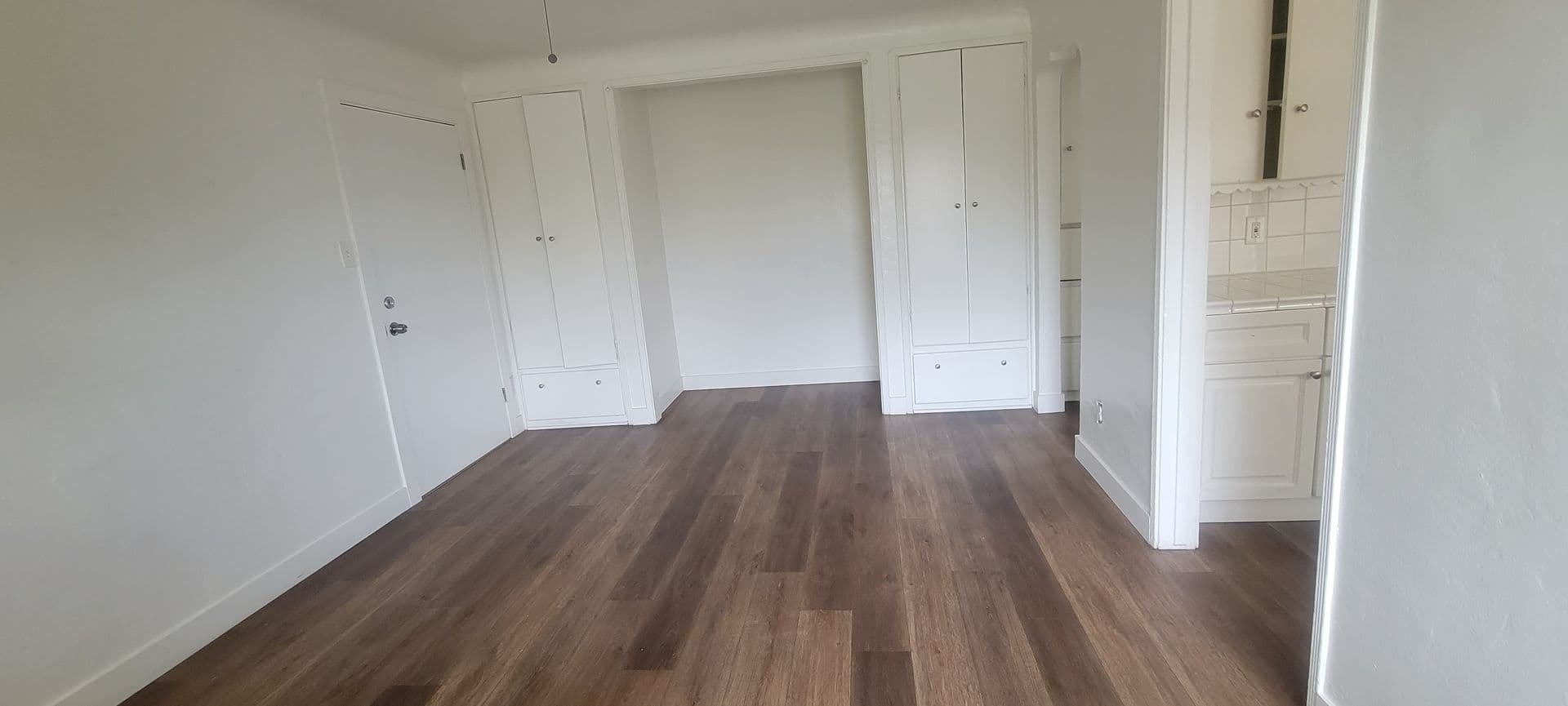 Maywood Apartment: 4740 E 56th St.