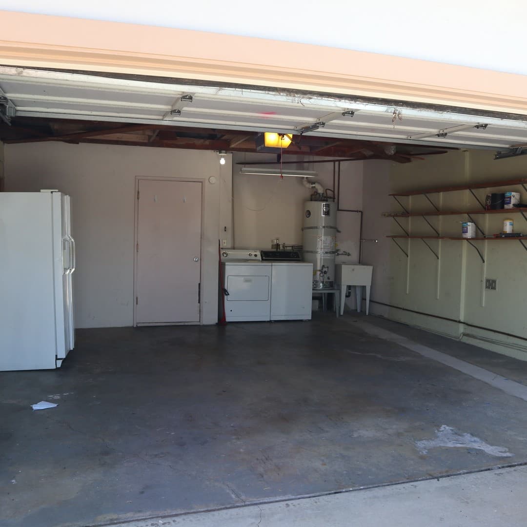 San Diego House: 5633 Mary Lane Drive