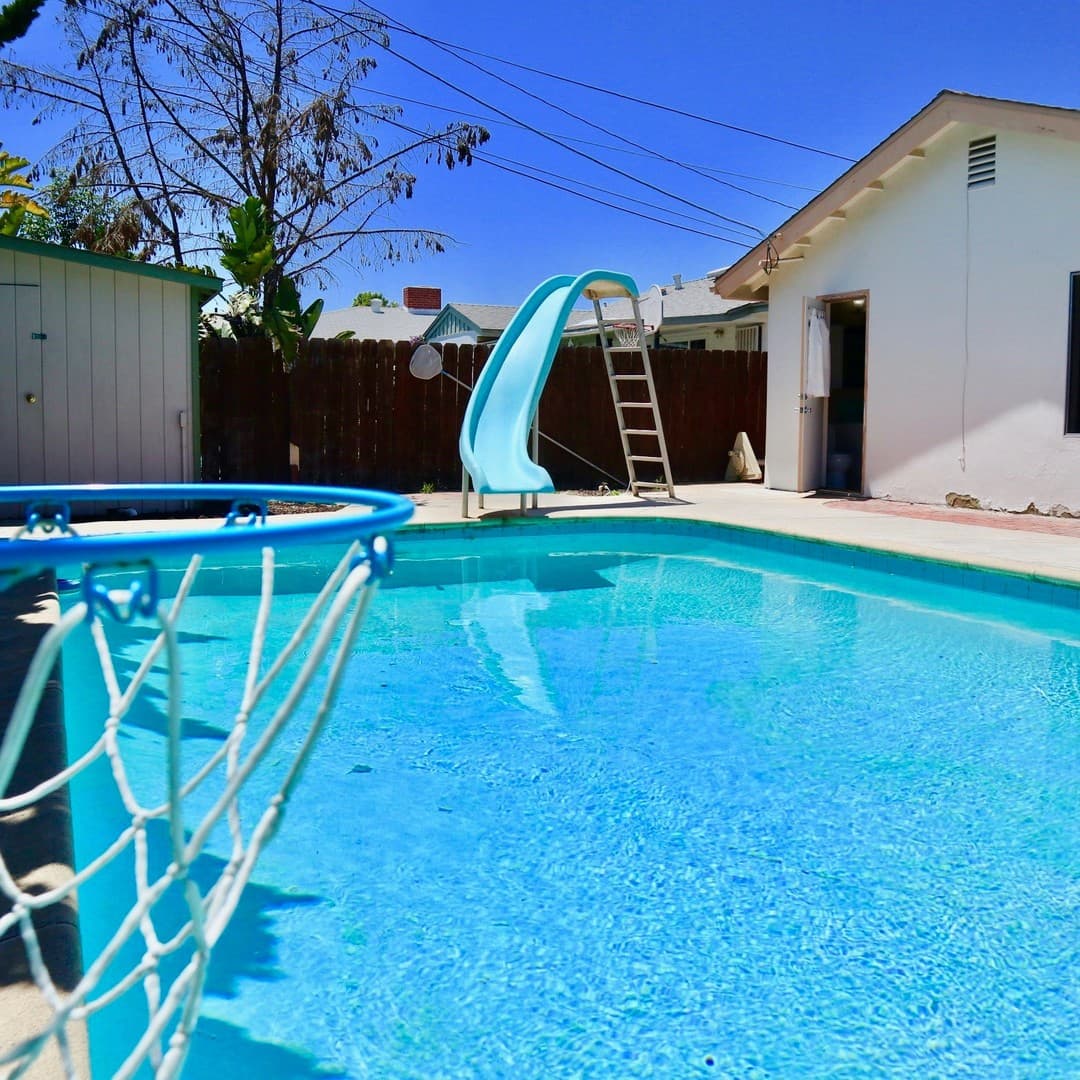 San Diego House: 5633 Mary Lane Drive