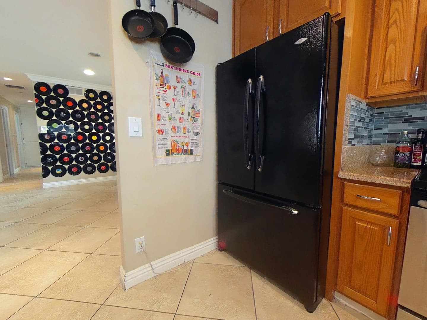 San Diego House: 4865 Campanile Drive