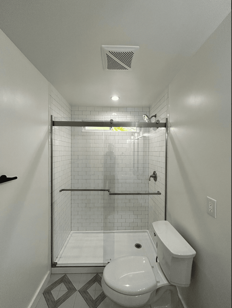 Ojai Apartment: 750 Highland Drive