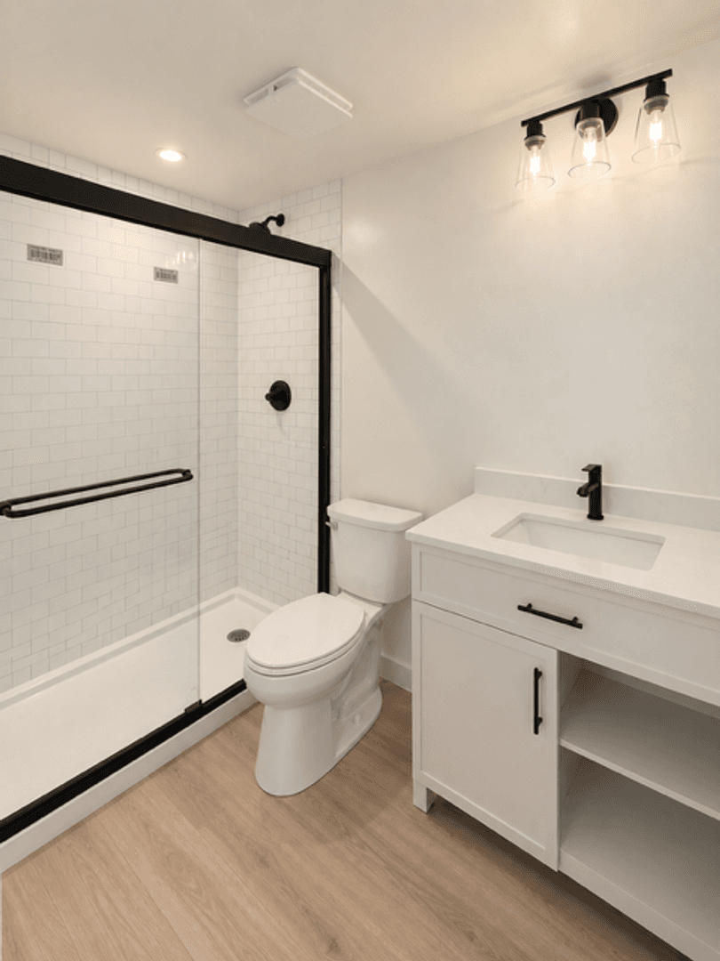 Santa Barbara Apartment: 529 W Victoria Street - 1236 San Pascual Street
