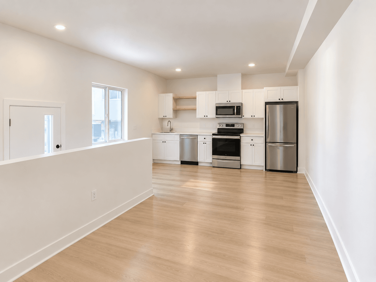 Santa Barbara Apartment: 529 W Victoria Street - 1236 San Pascual Street