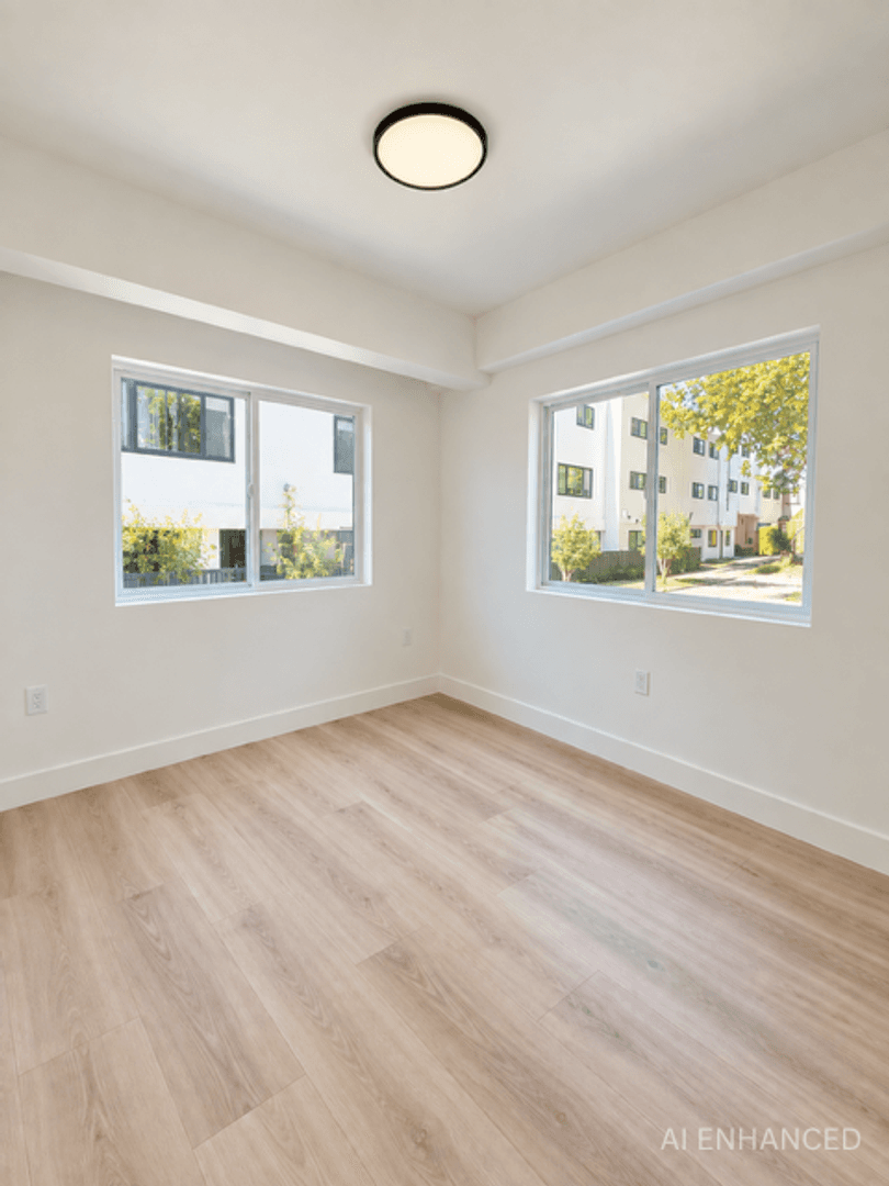 Santa Barbara Apartment: 529 W Victoria Street - 1236 San Pascual Street