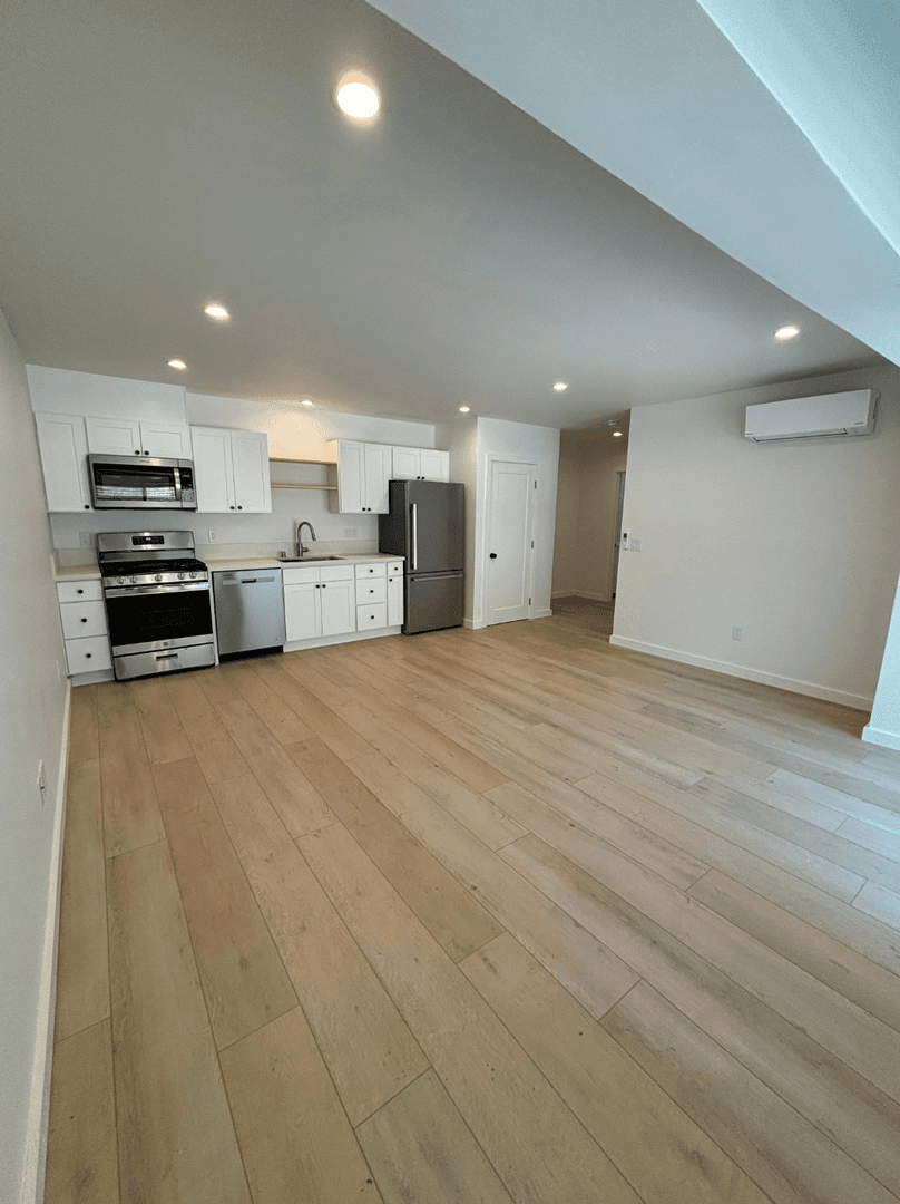 Ojai Apartment: 750 Highland Drive