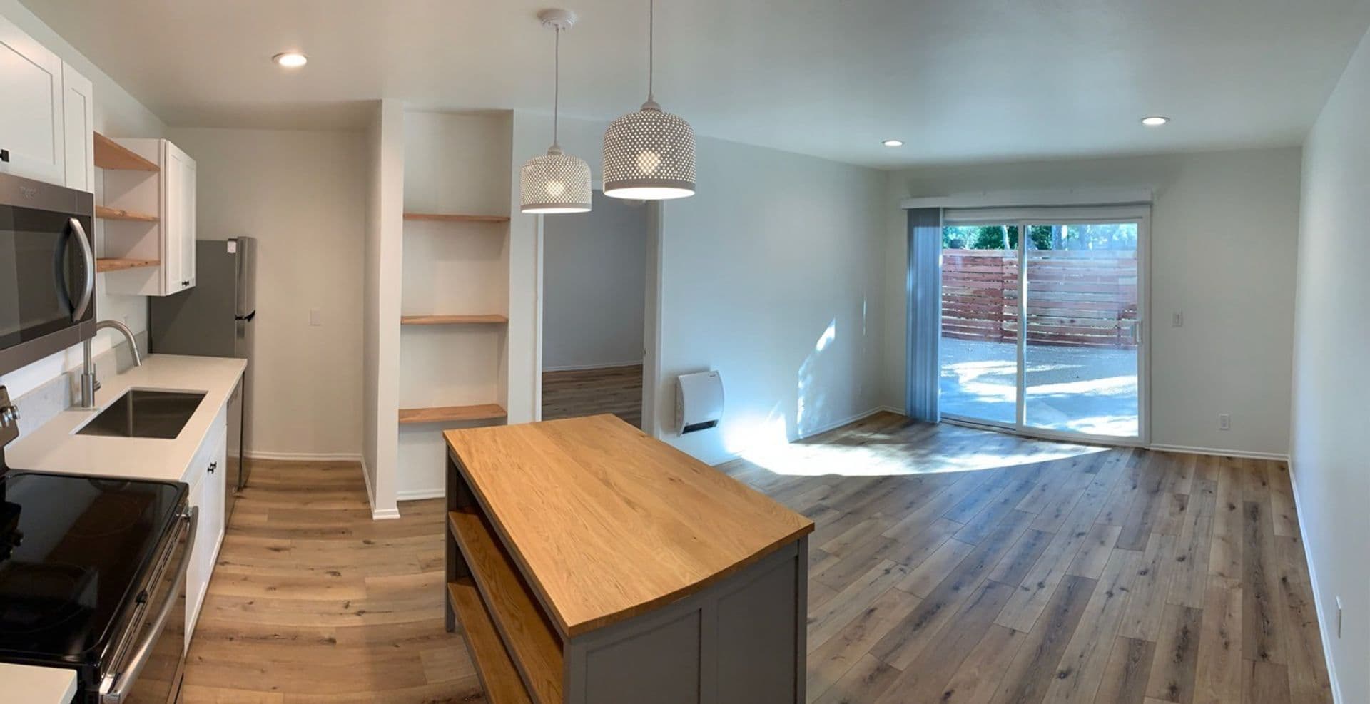 Santa Barbara Apartment: 528 West Los Olivos Street