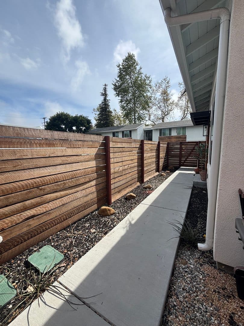 Santa Barbara Apartment: 528 West Los Olivos Street