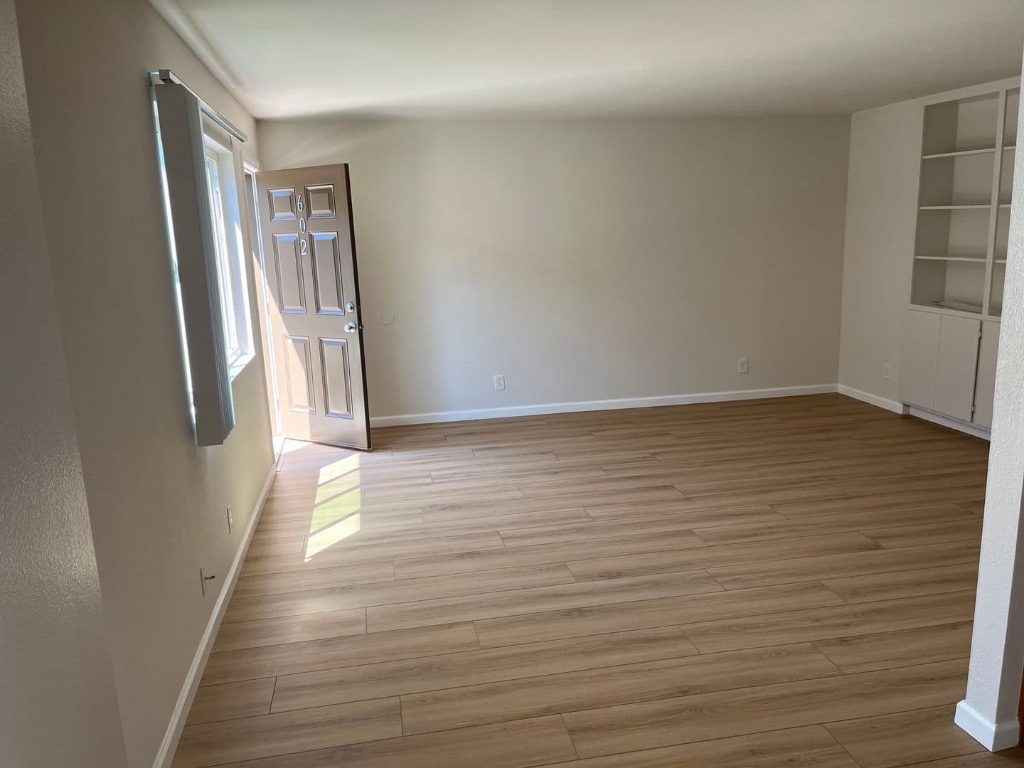 Huntington Beach Apartment: 6100 Edinger Ave