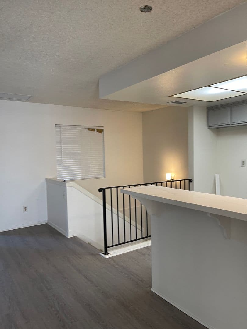 BELLFLOWER Apartment: 9044 - 46 WALNUT STREET