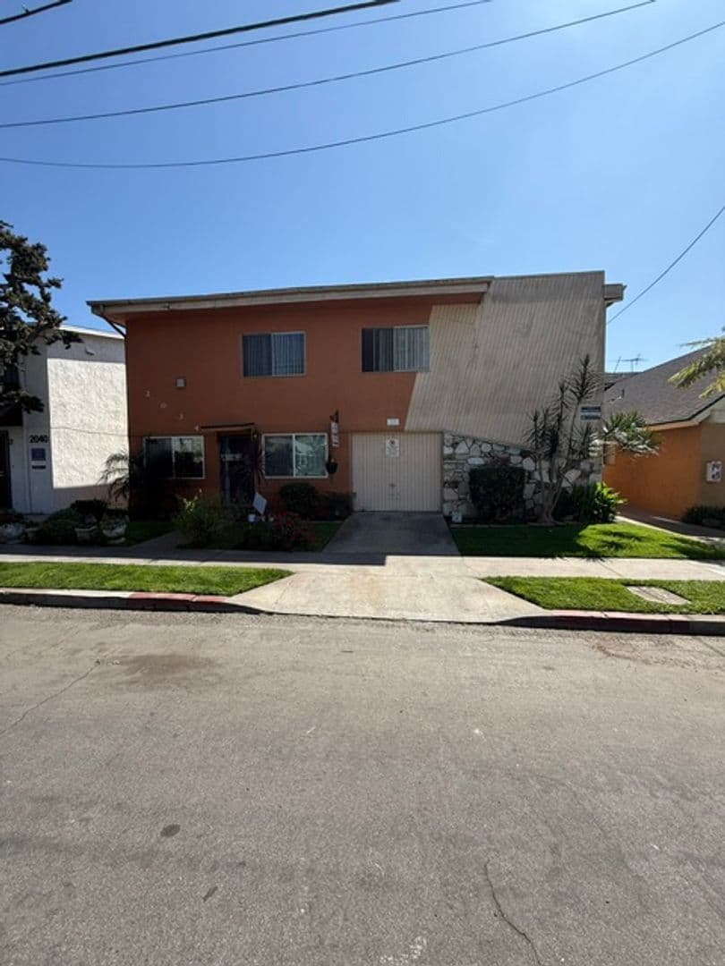 LONG BEACH Apartment: 2034 FLORIDA ST