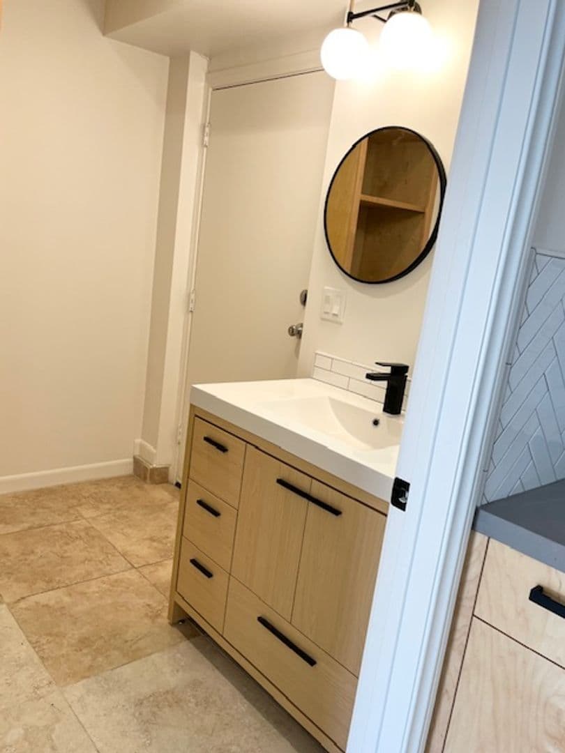 LONG BEACH Apartment: 1136-1138 TERMINO AVE