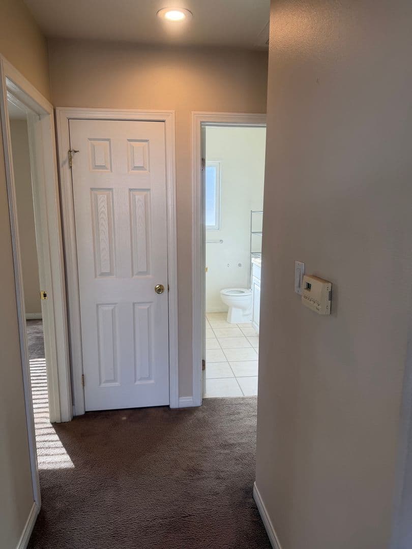 LONG BEACH House: 5350 E. MEZZANINE WAY