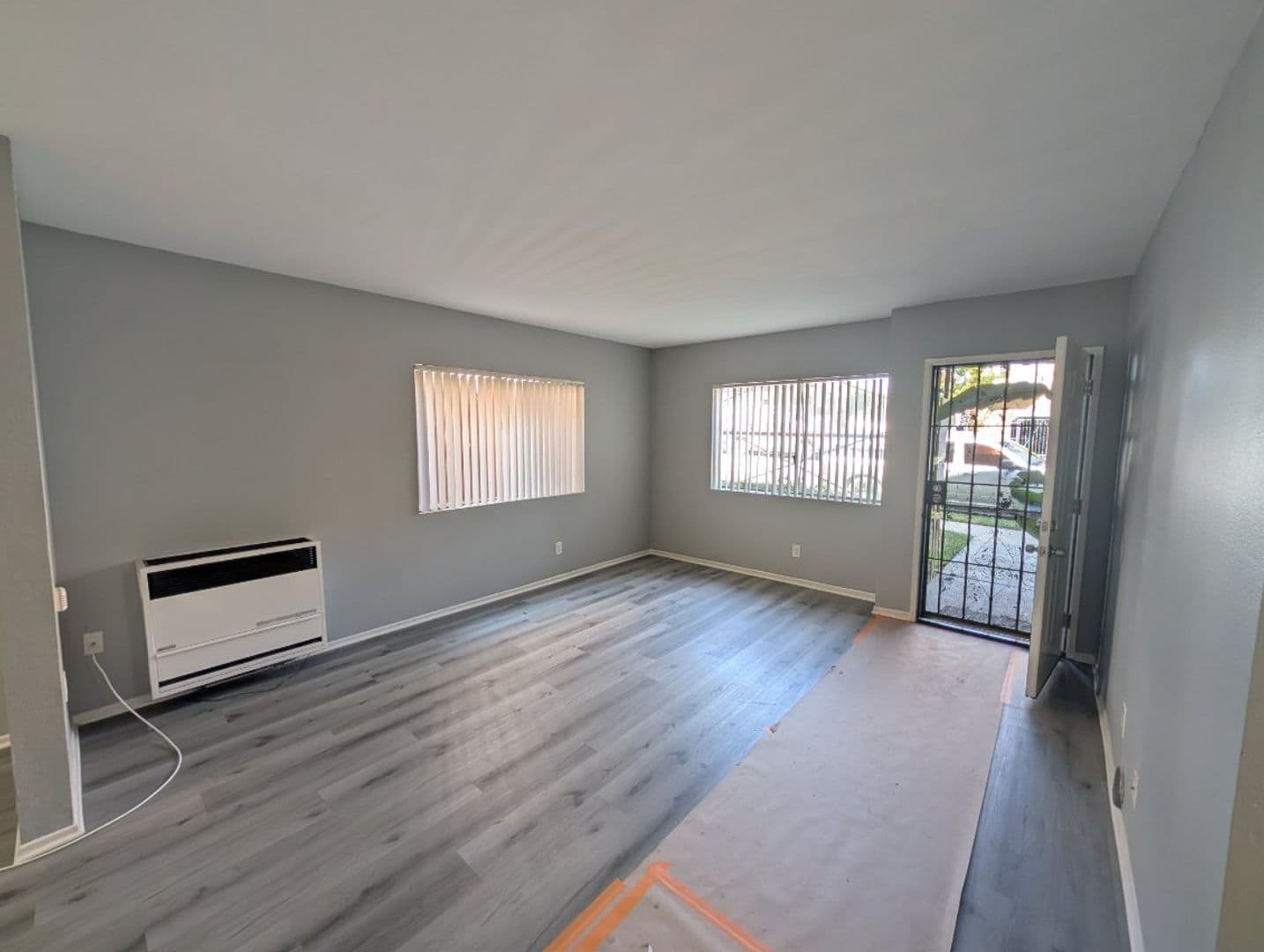 LONG BEACH Apartment: 3043 E. 15TH STREET