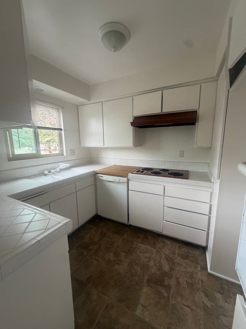 LONG BEACH Apartment: 1535 TERMINO AVENUE - EL DORADO
