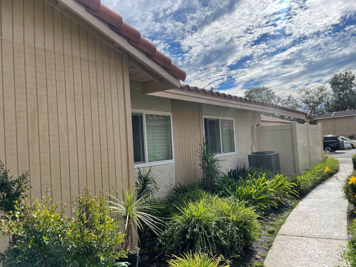 CERRITOS House: 16615 BLOOMFIELD AVE #6