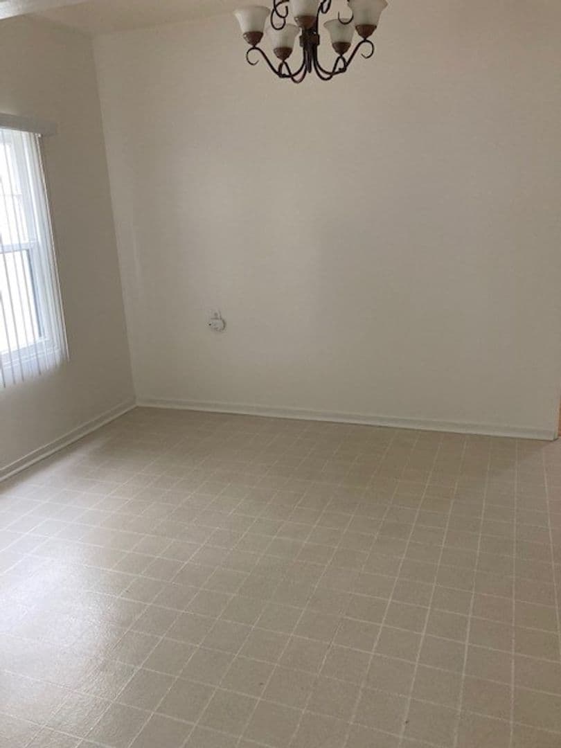 LONG BEACH Apartment: 204 BELMONT AVE