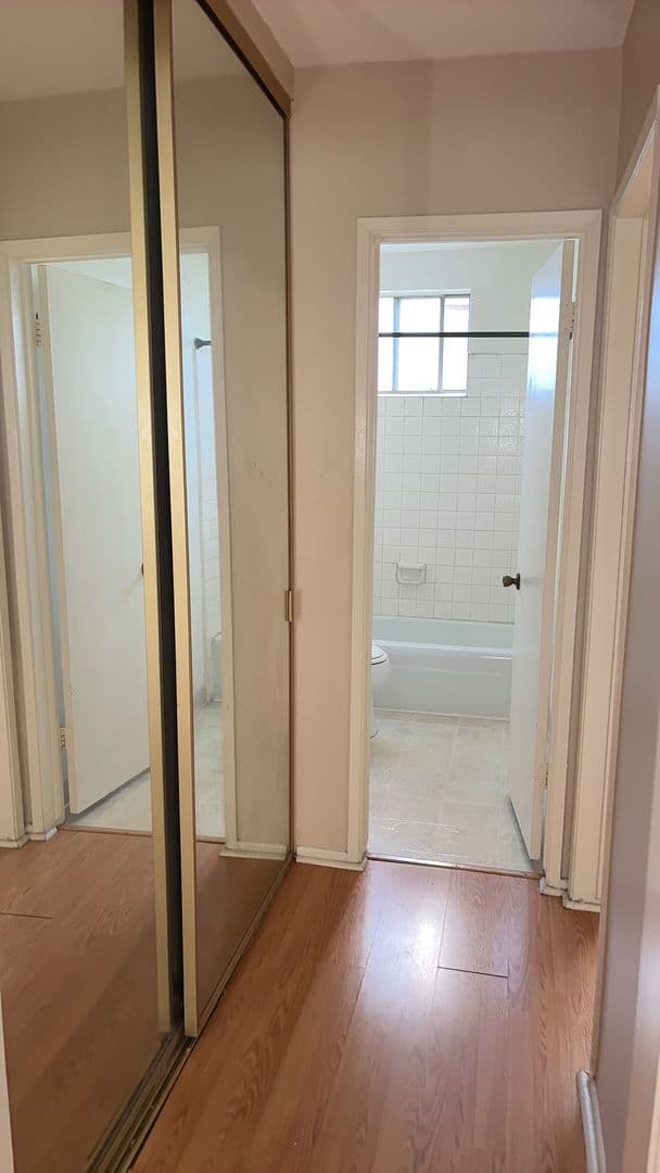 LONG BEACH Condo: 3045 E. THERESA STREET #4