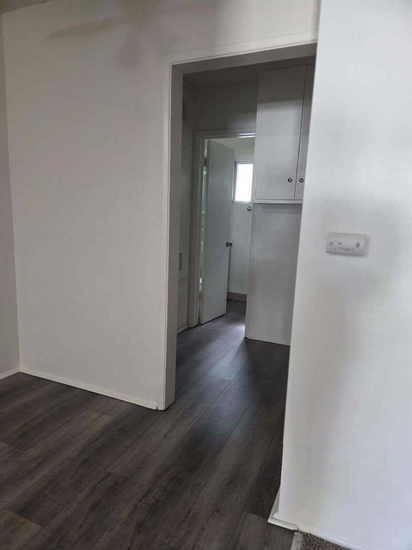 WHITTIER Apartment: 7331 NEWLIN AVE.