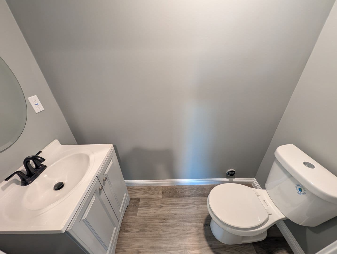 LONG BEACH Apartment: 1129 CHERRY AVE.