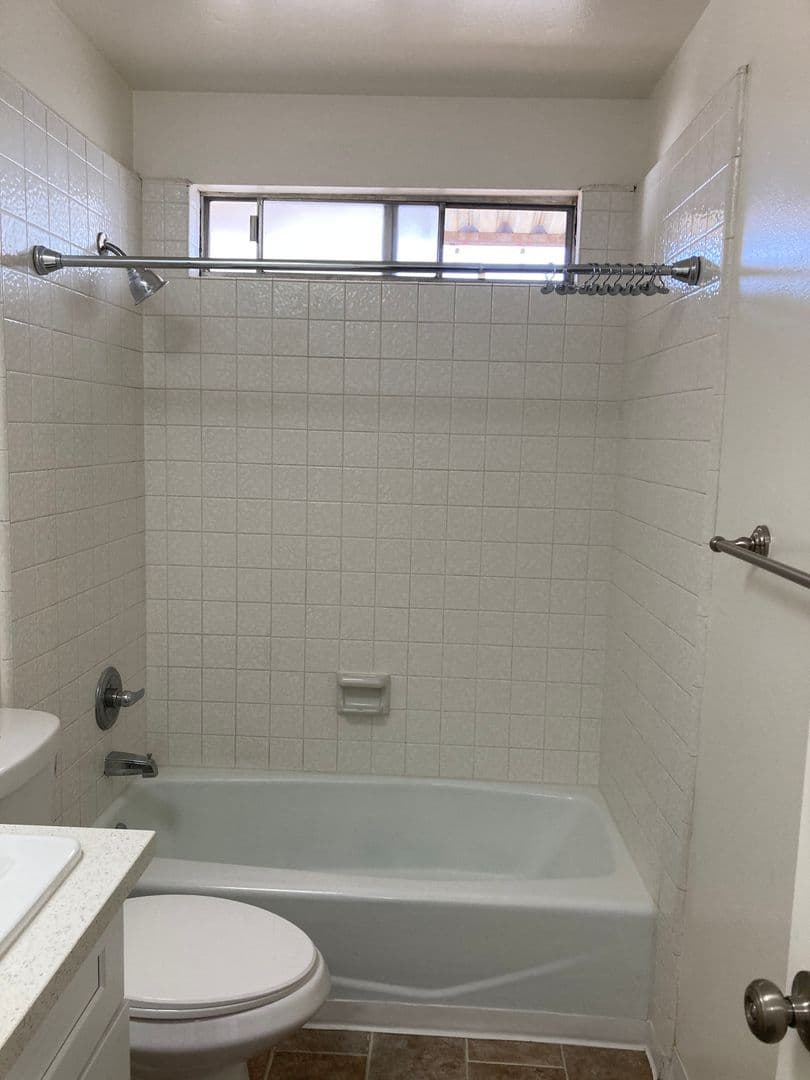 WHITTIER Apartment: 6226 GREENLEAF AVENUE