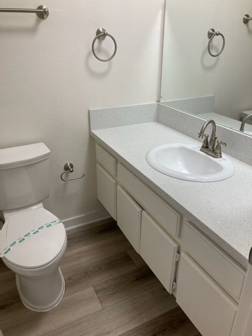 LONG BEACH Apartment: 1365 OHIO AVENUE